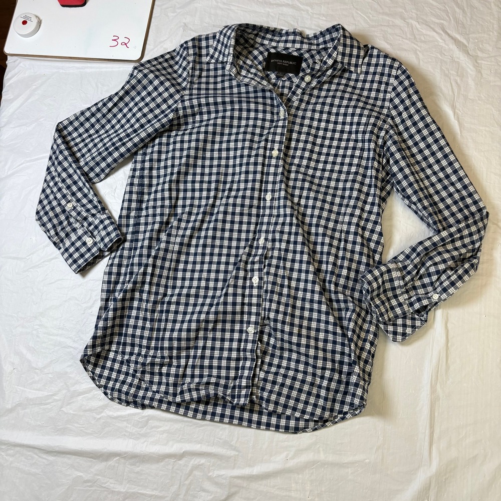 Banana‎ Republic Soft Wash Plaid Button Down Shirt Womens Size Small Blue White - Picture 2 of 6